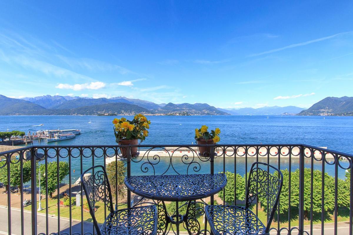 Hotel Residence La Luna Nel Porto Stresa Exterior photo