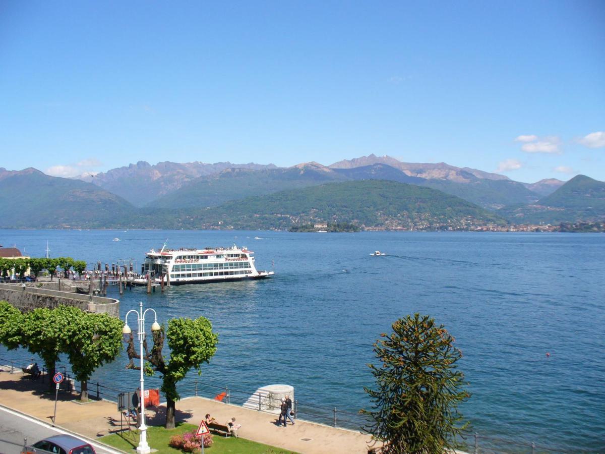 Hotel Residence La Luna Nel Porto Stresa Exterior photo